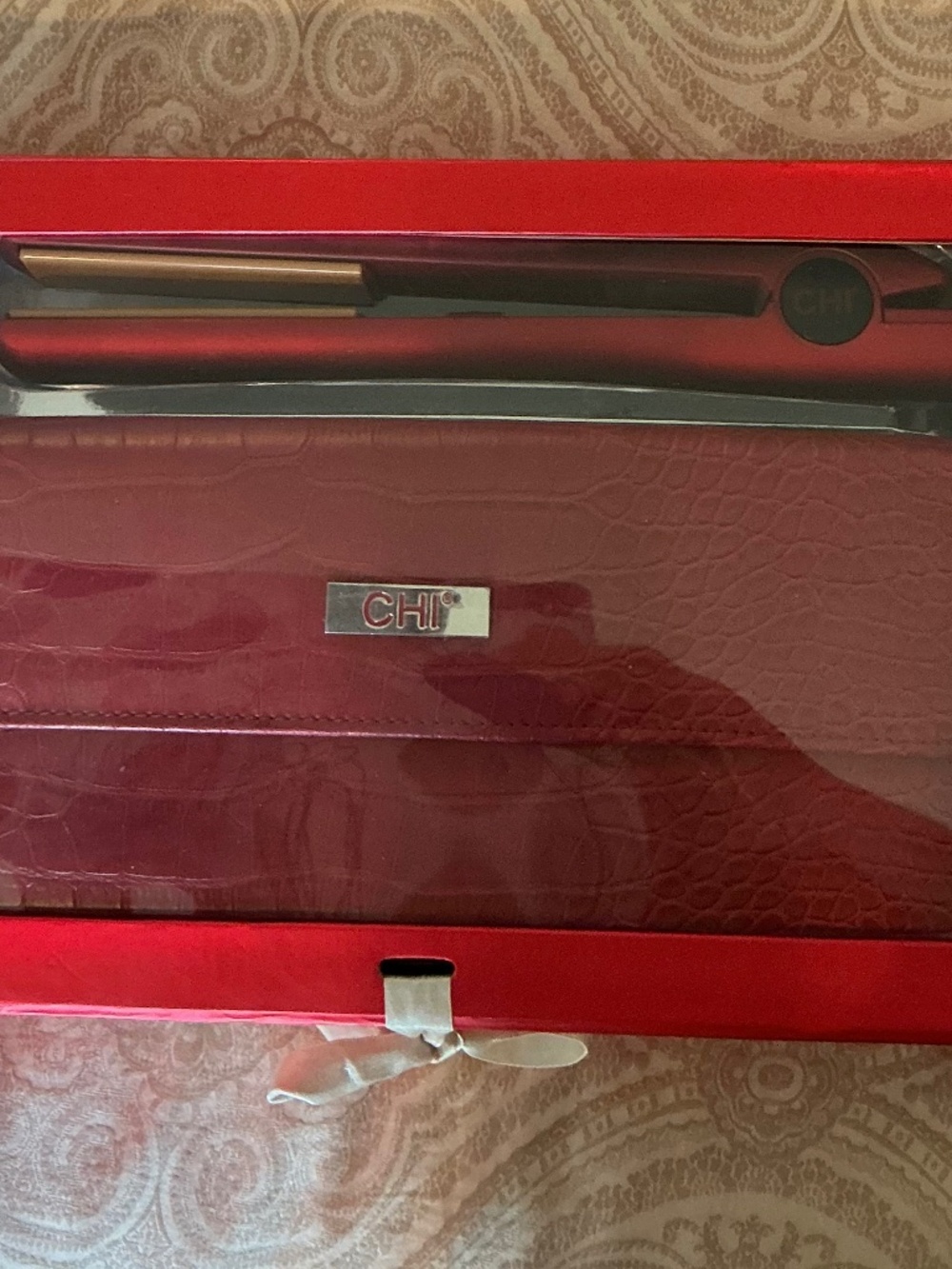 NWT CHI Flat Iron and Case Gift Set